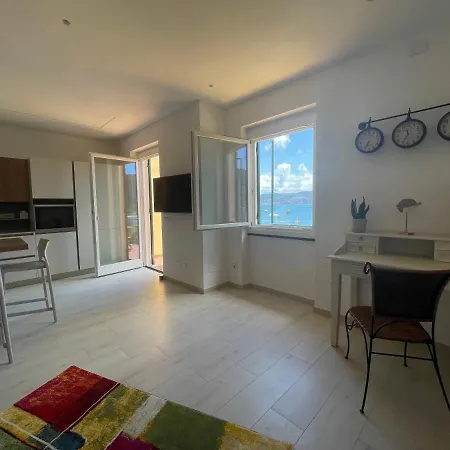 アパート Casa Irene Terrazza Vista Mare E Garage ポルトヴェーネレ