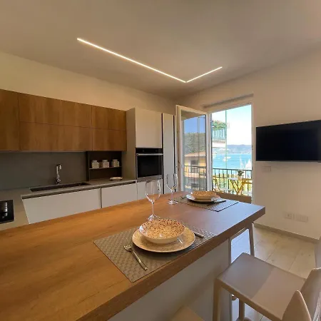 Casa Irene Terrazza Vista Mare E Garage Apartment Porto Venere