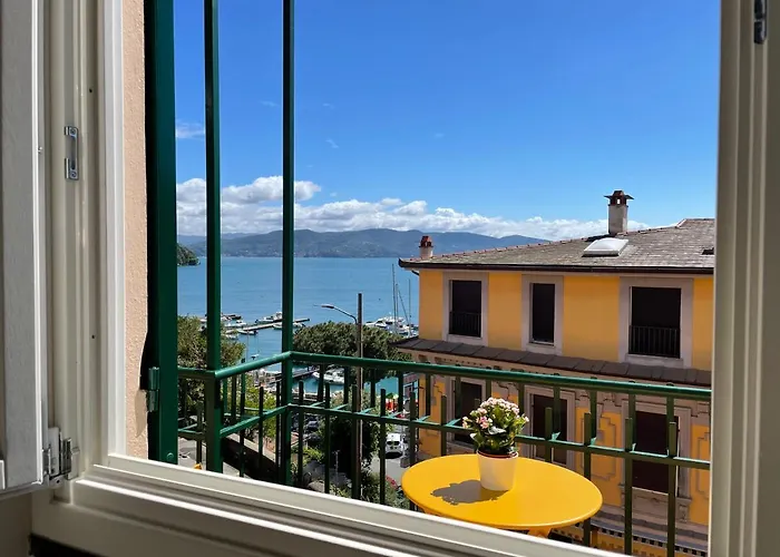 アパート Casa Irene Terrazza Vista Mare E Garage *